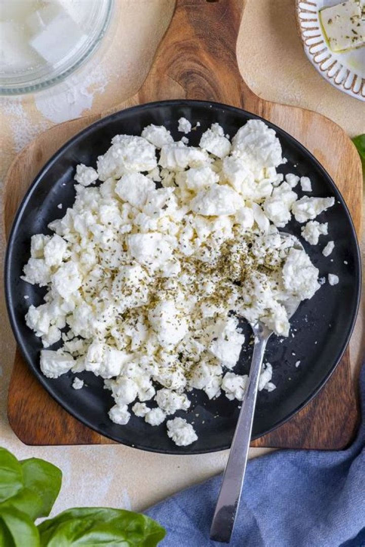 Does crumbled feta cheese melt?