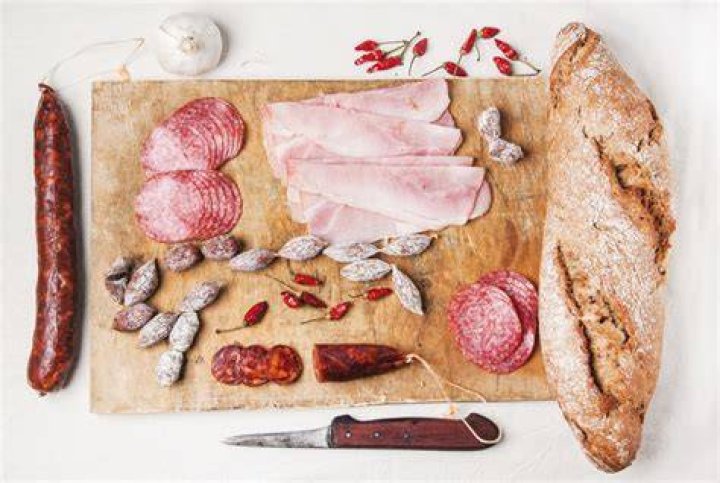 Does the word delicatessen mean?