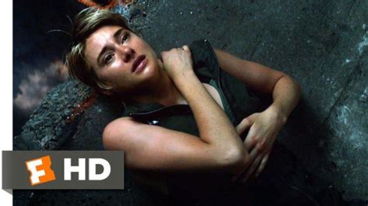 In insurgent does tris die?