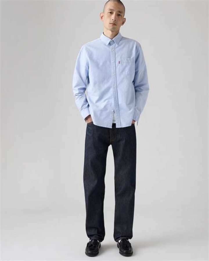 Who is levi's host?